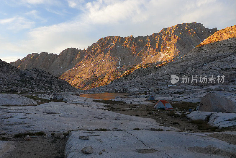 进化盆地，John Muir Trail